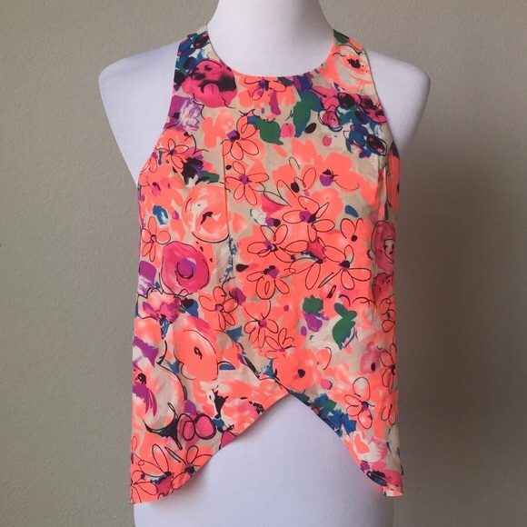LF Tops - Mika and Gala Floral top
